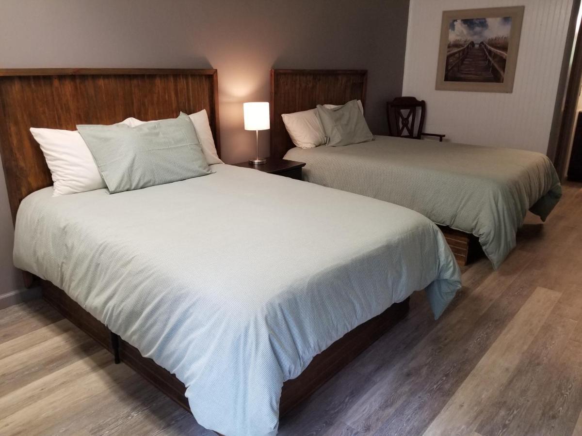 Blue Sky Inn- Complimentary Happy Hour Th-Sun, Veteran Owned, Full Breakfast, Best Green Space, 1 Mile From Blue Ridge, Fire Pit Eksteriør bilde